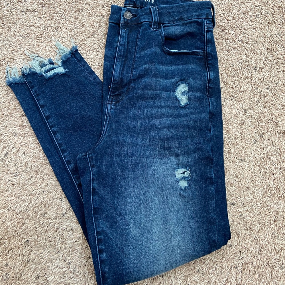 Distressed AE Jeans SZ 12
